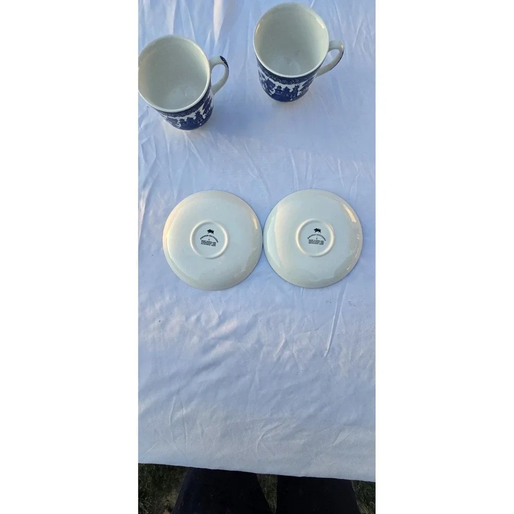 Vintage Johnson Brothers Bros. Blue Willow Tea Cups & Saucers EARTHENWARE